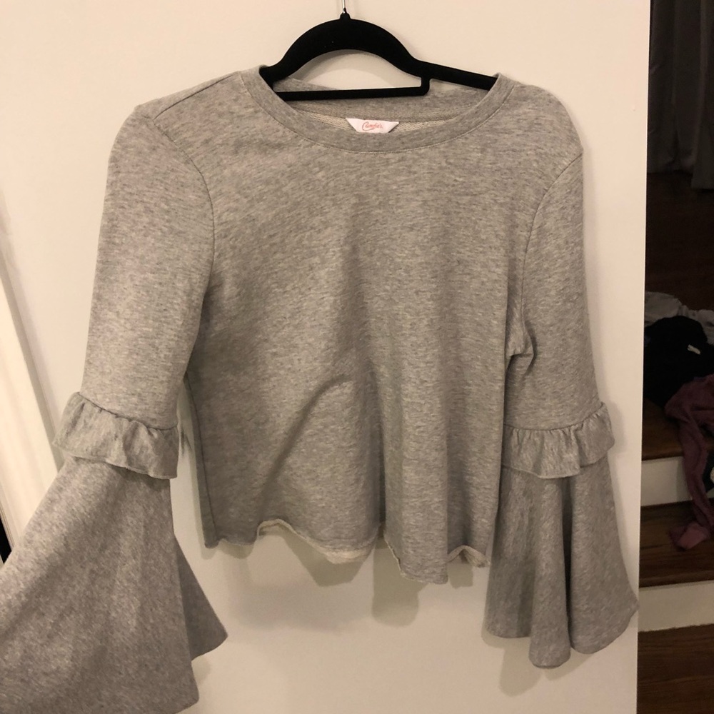 grey long sleeve